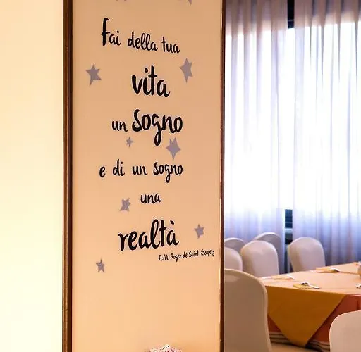 Salera 4*